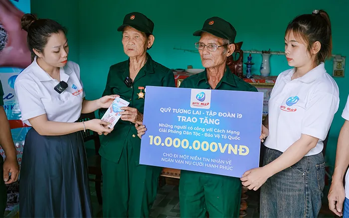 Hỗ trợ trực tuyến Live Chat scv288