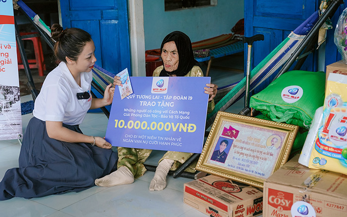 Hình ảnh các chương trình khuyến mãi và ưu đãi đặc biệt của SCV288, bao gồm 188k khi đăng ký.